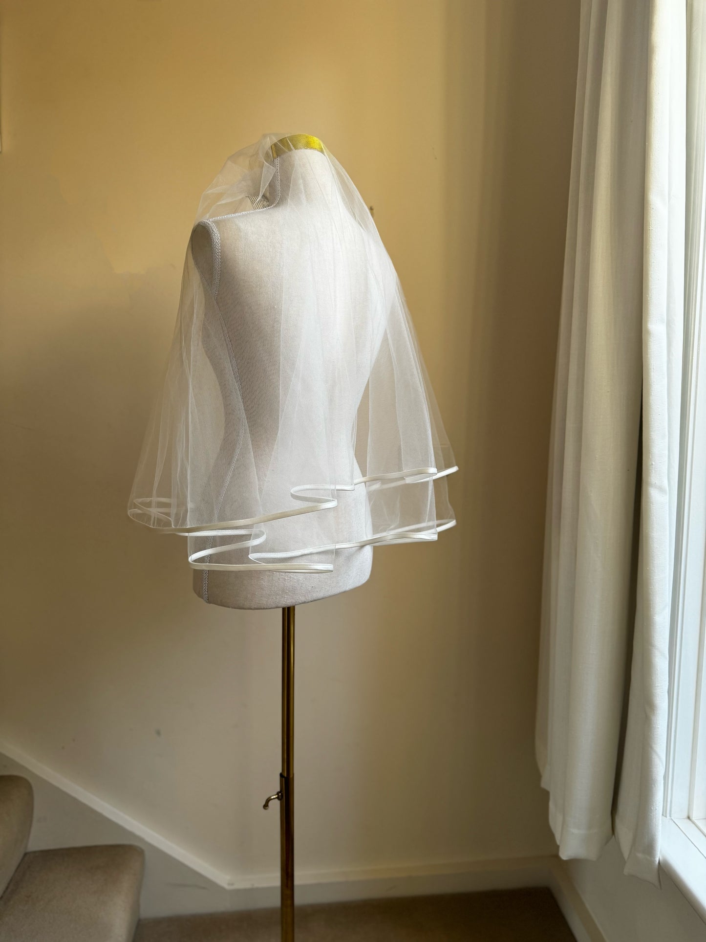 SOPHIA I Two-Tier Veil with Satin Edge