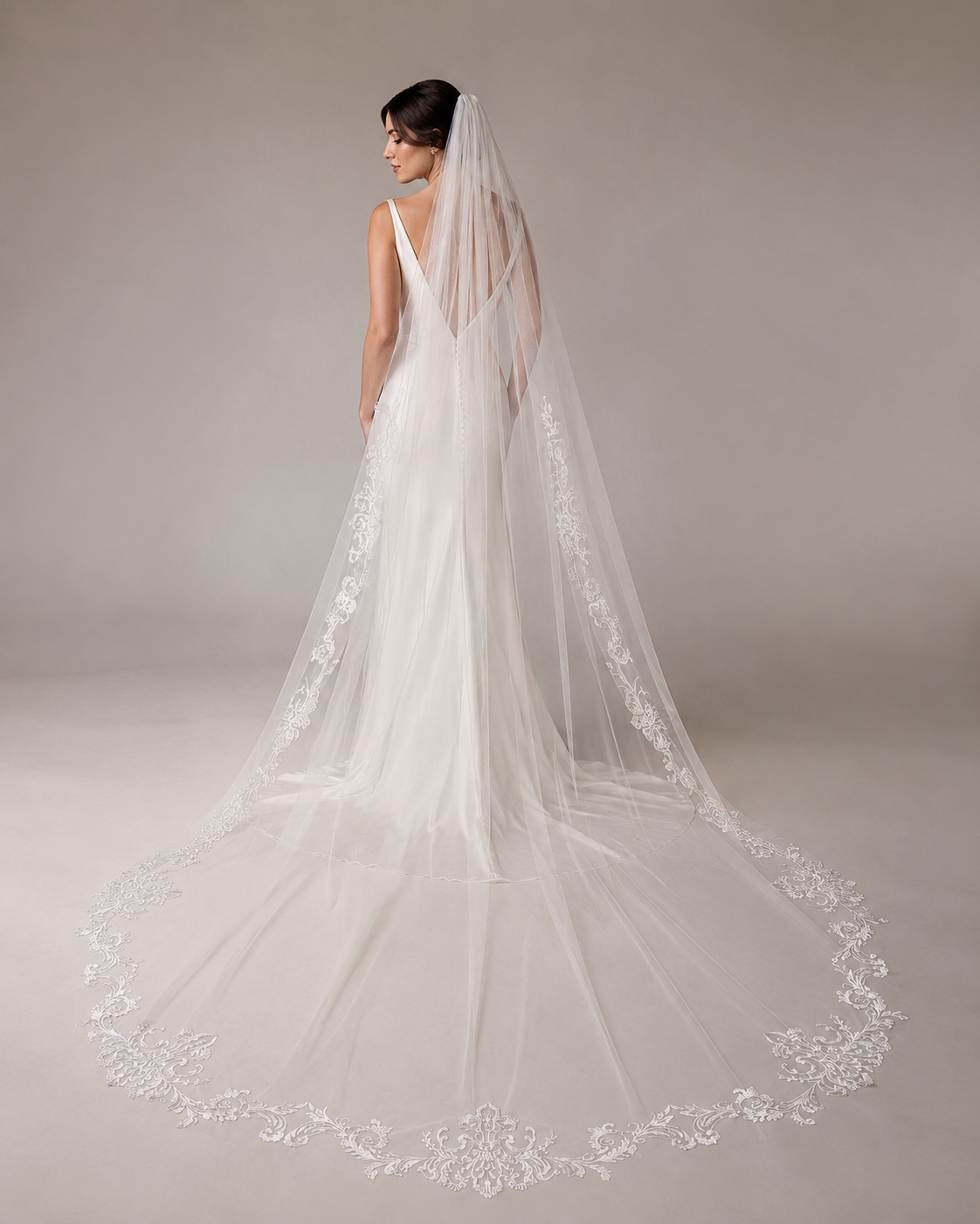 CUSTOM VEIL DESIGN