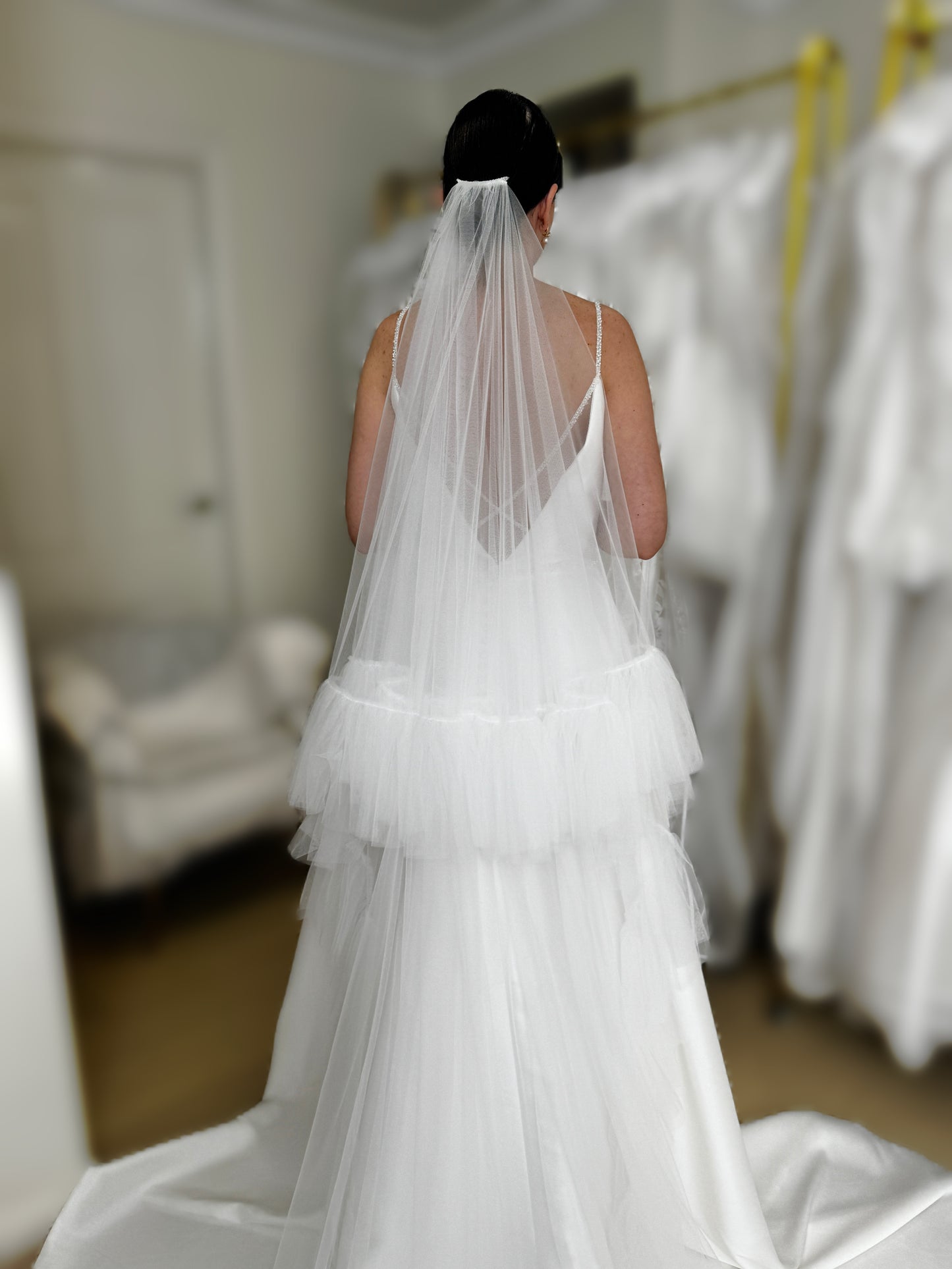 HARPER I Two-Tier Ruffle Veil