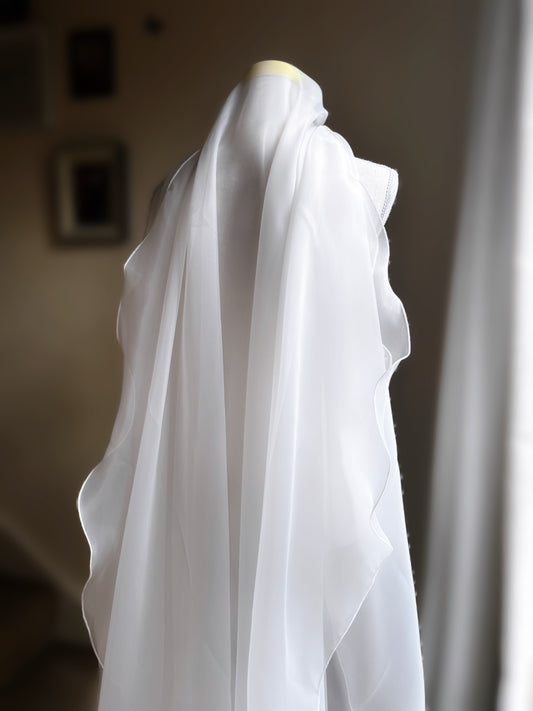 CUSTOM VEIL DESIGN