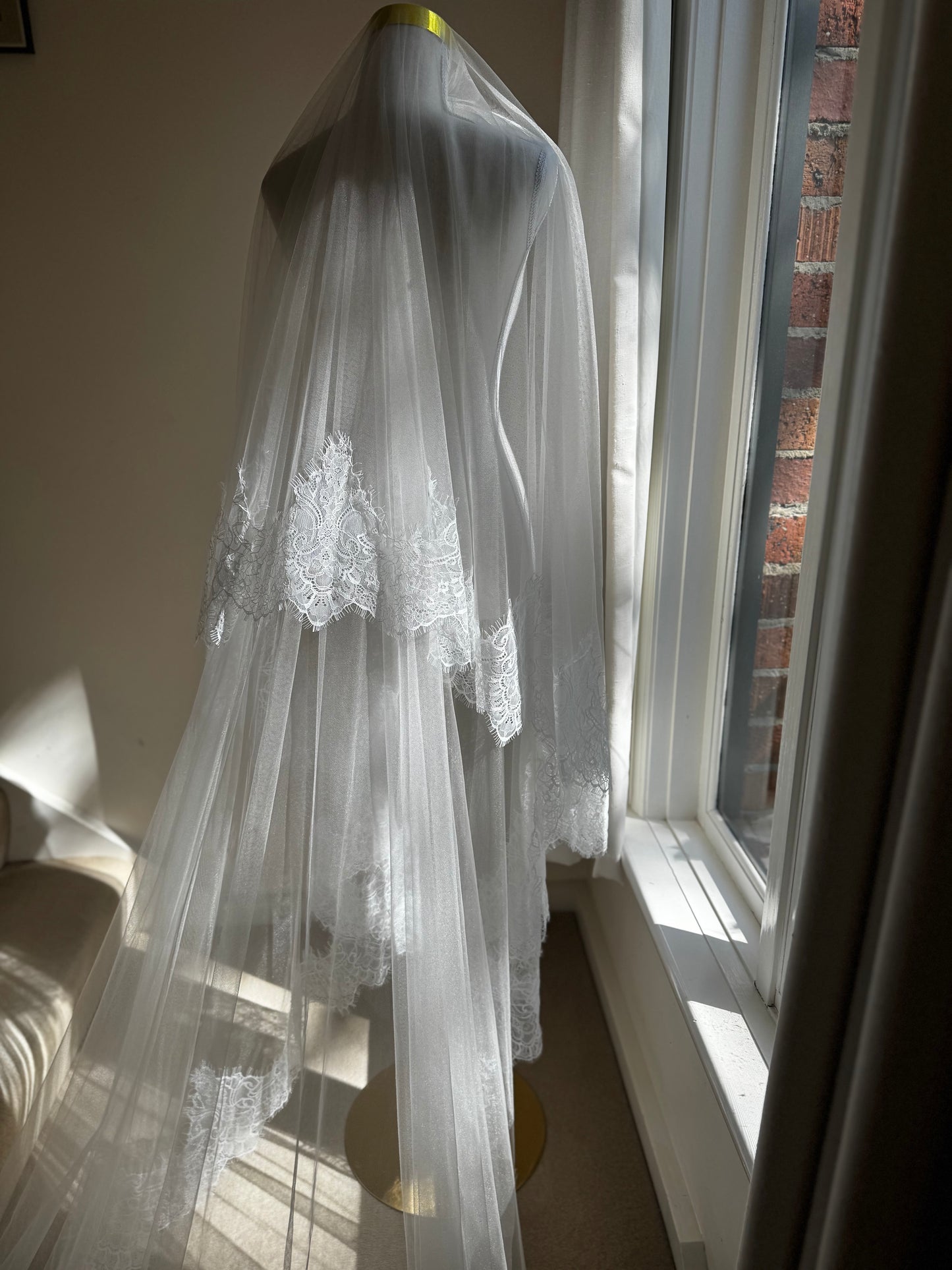 LAUREL I Two-Tier Mantilla Veil