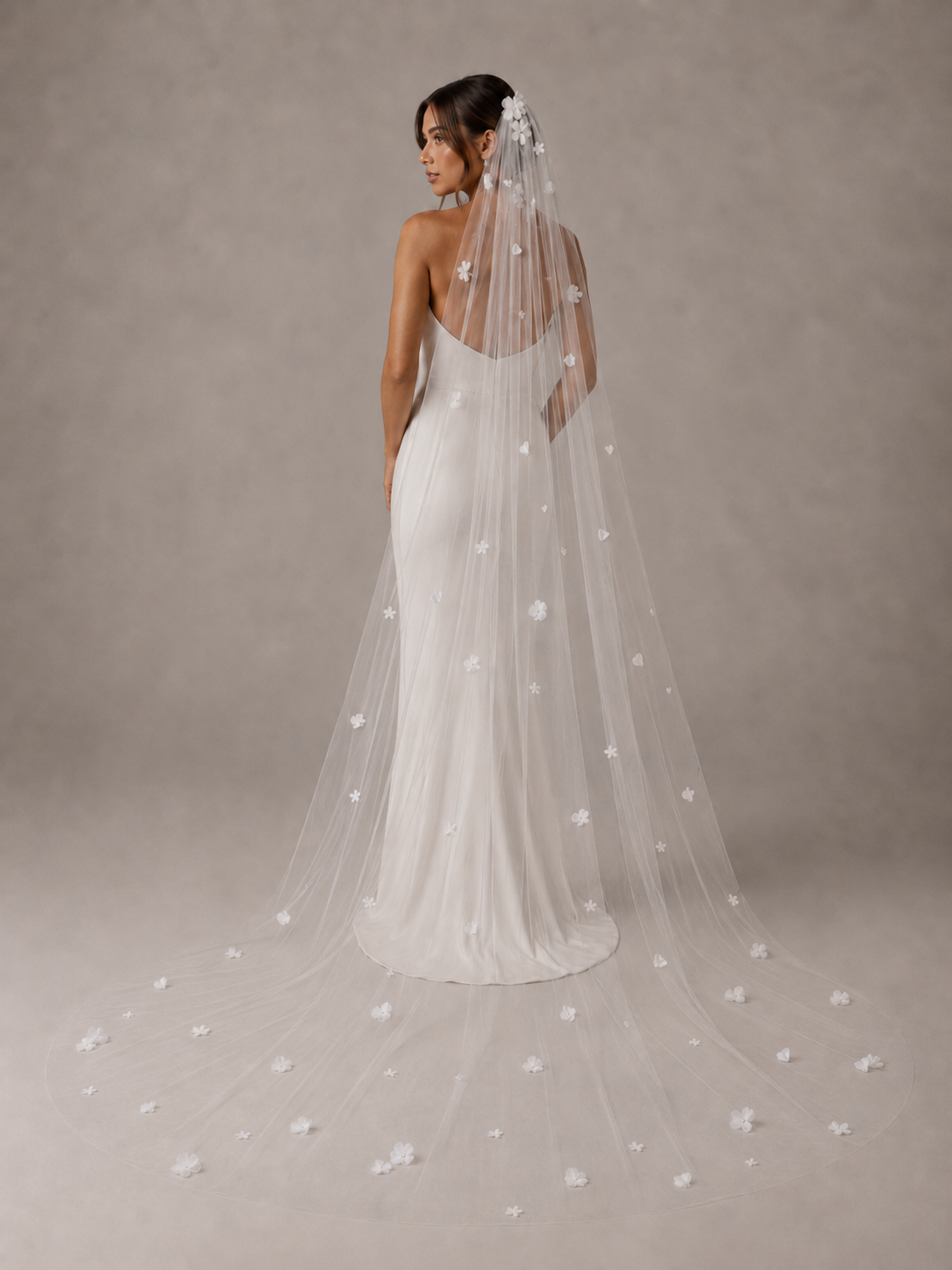 CUSTOM VEIL DESIGN