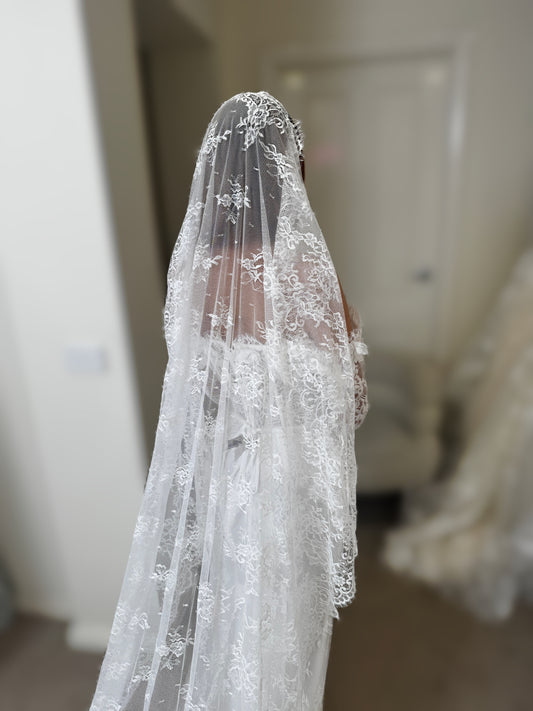 ANGELICA I Full Lace Singe-Tier Mantilla Veil
