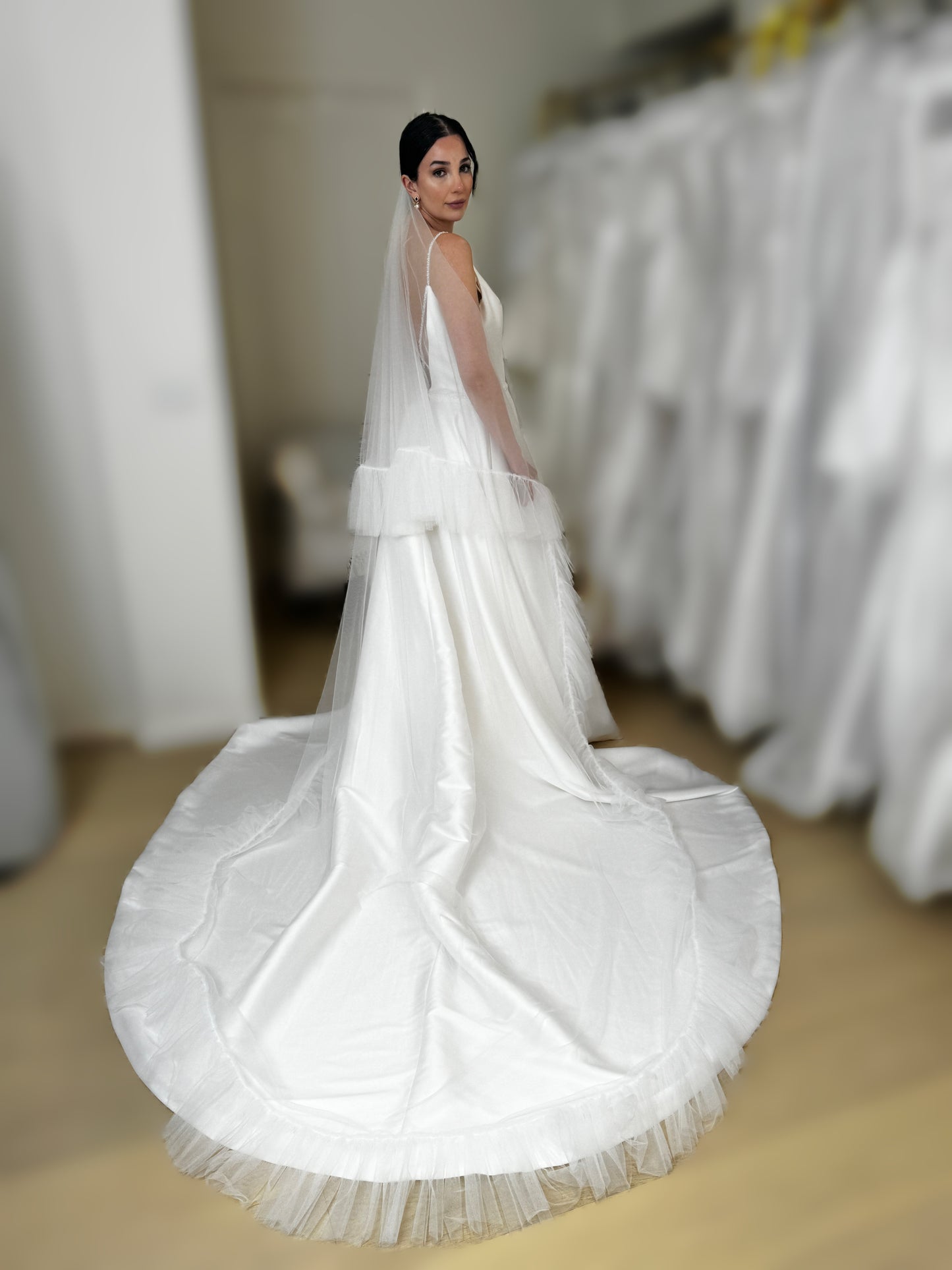 HARPER I Two-Tier Ruffle Veil