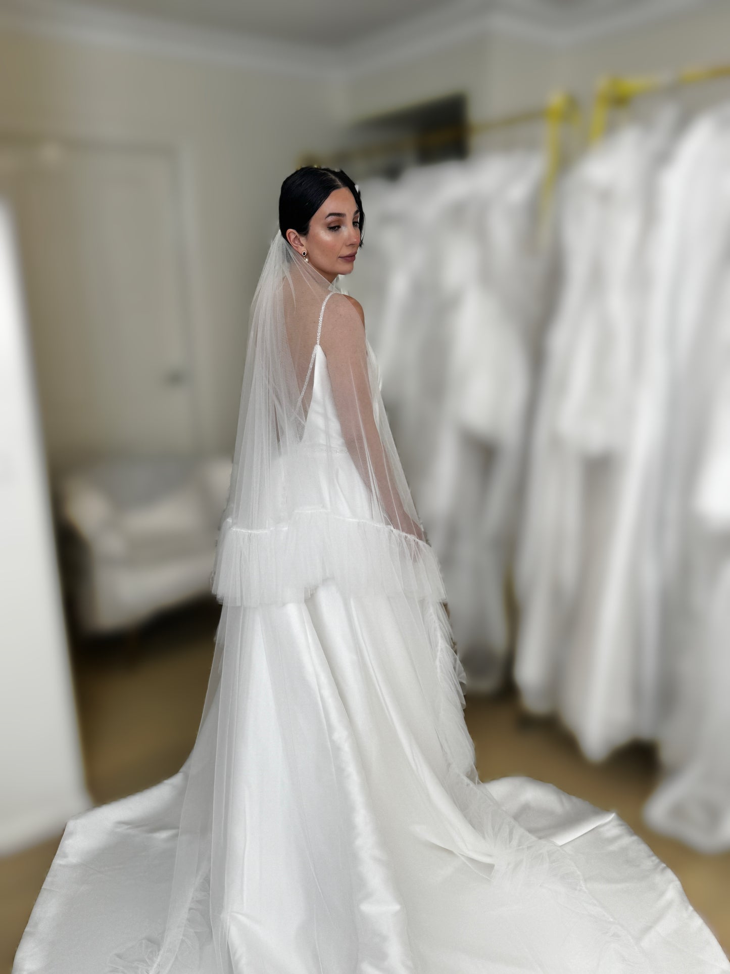 HARPER I Two-Tier Ruffle Veil